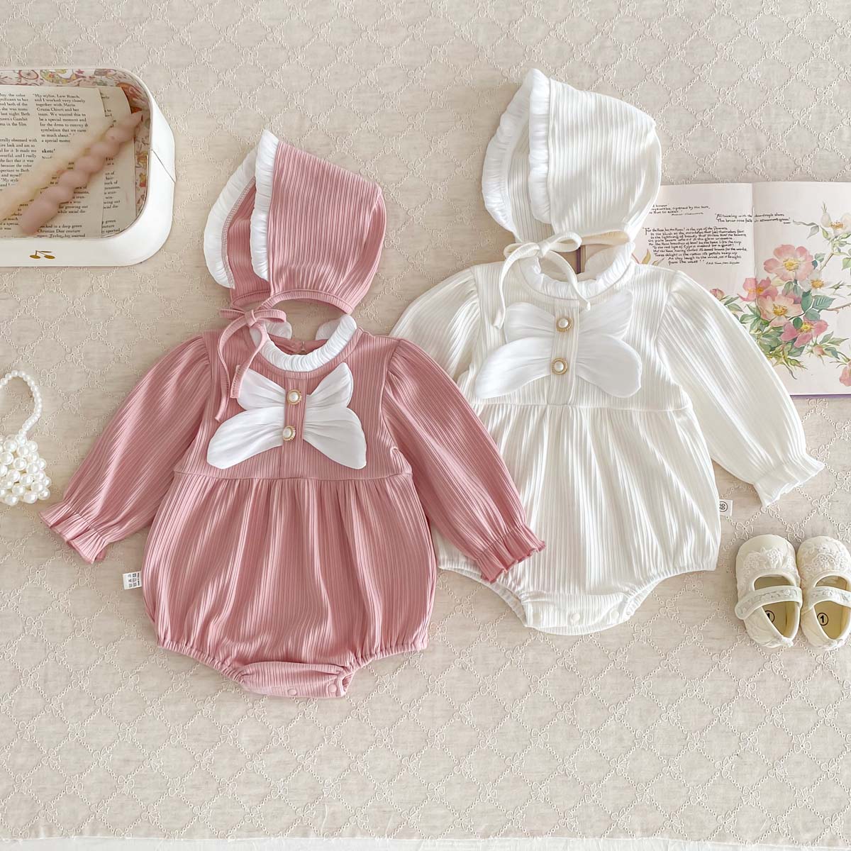 Baby Clothing Display Stand - Sonbahar Bebek Romper Şapka Büyük Yay
